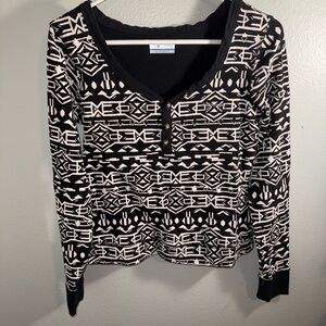 Columbia Black and White Patterned Shirt NWOT